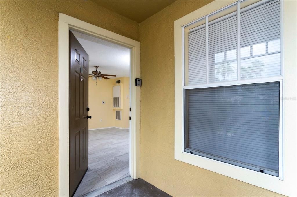 For Rent: $1,400 (1 beds, 1 baths, 530 Square Feet)