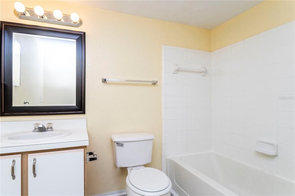 For Rent: $1,400 (1 beds, 1 baths, 530 Square Feet)