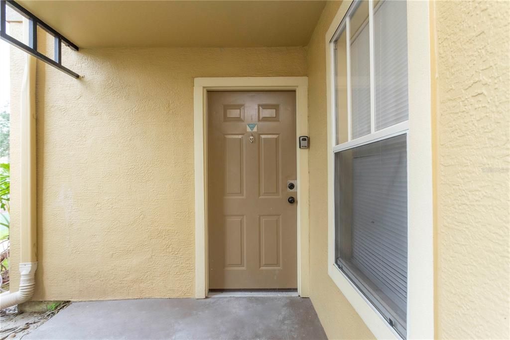 For Rent: $1,400 (1 beds, 1 baths, 530 Square Feet)