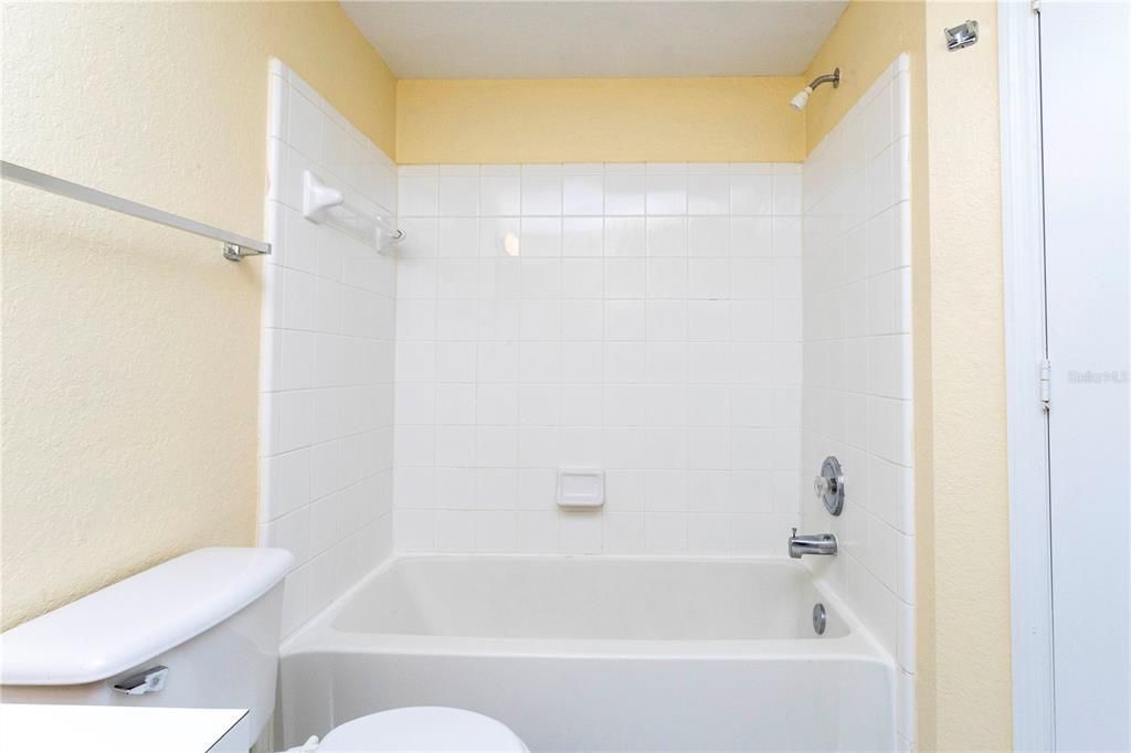 For Rent: $1,400 (1 beds, 1 baths, 530 Square Feet)