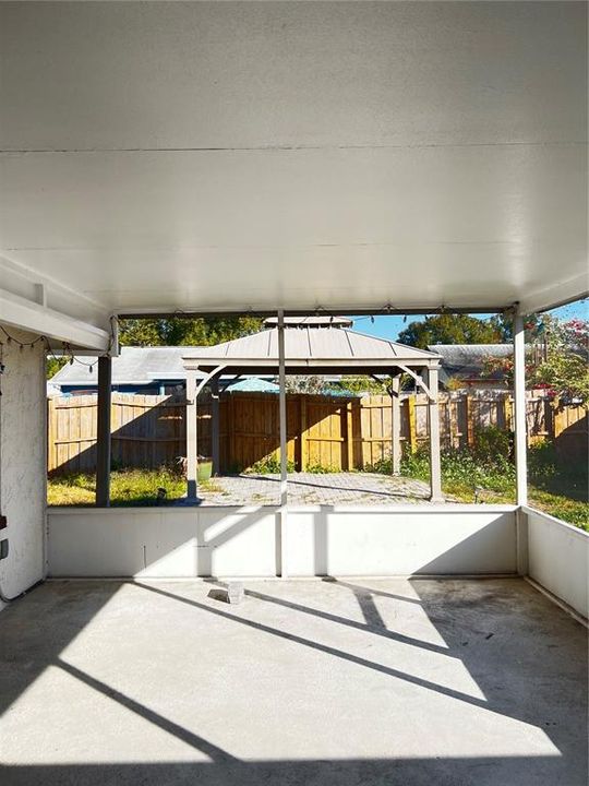 For Sale: $314,900 (3 beds, 2 baths, 1594 Square Feet)