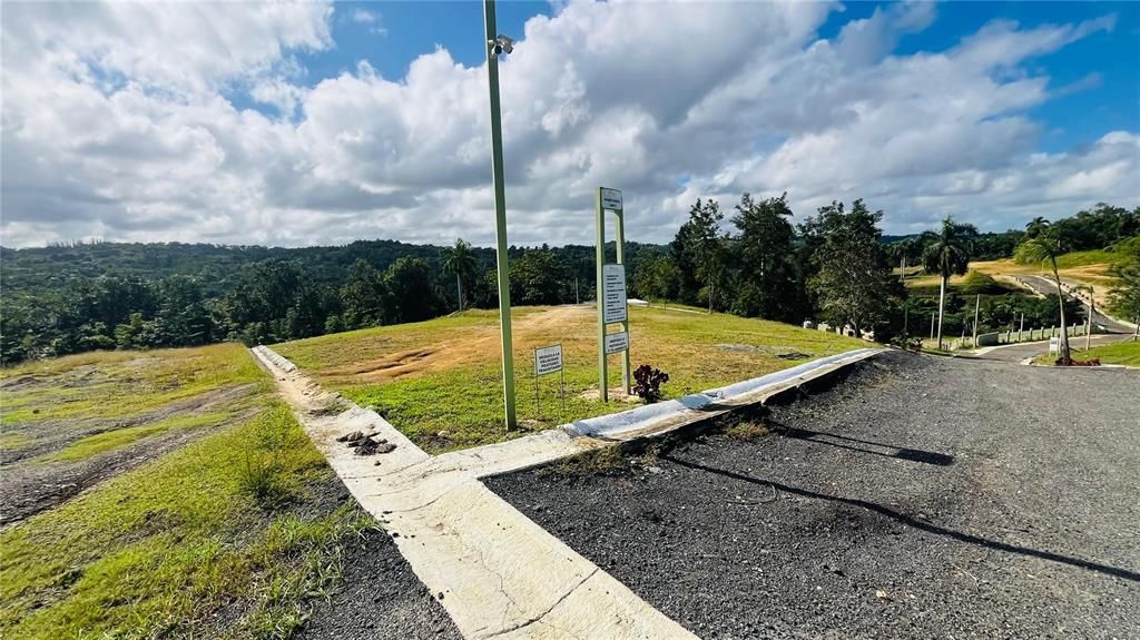 En Venta: $85,000 (0.02 acres)