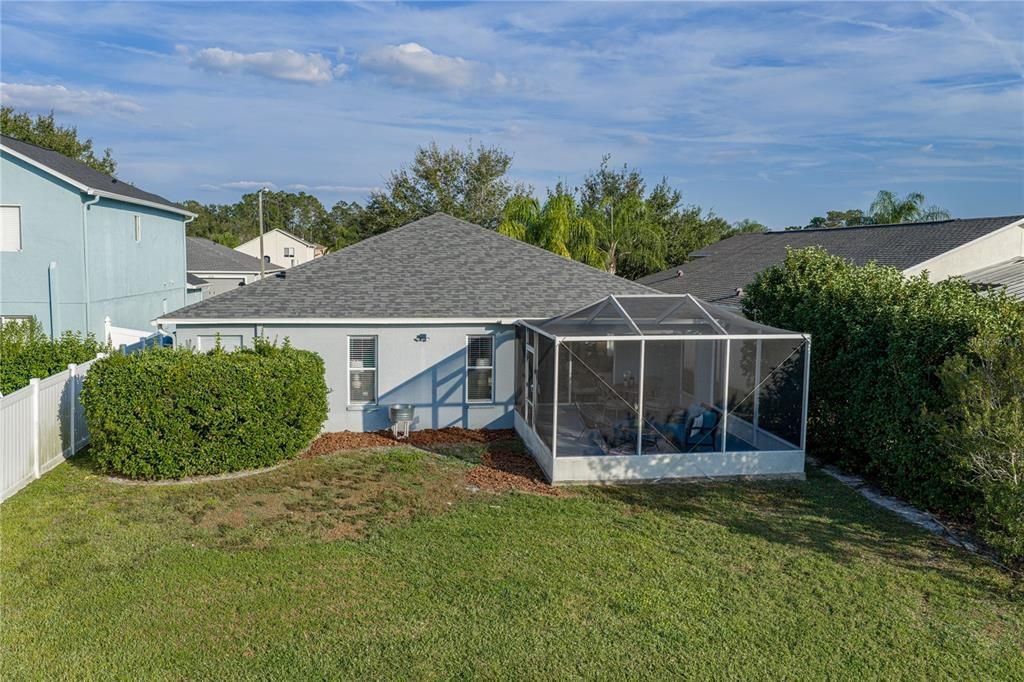 For Sale: $412,000 (4 beds, 2 baths, 1980 Square Feet)