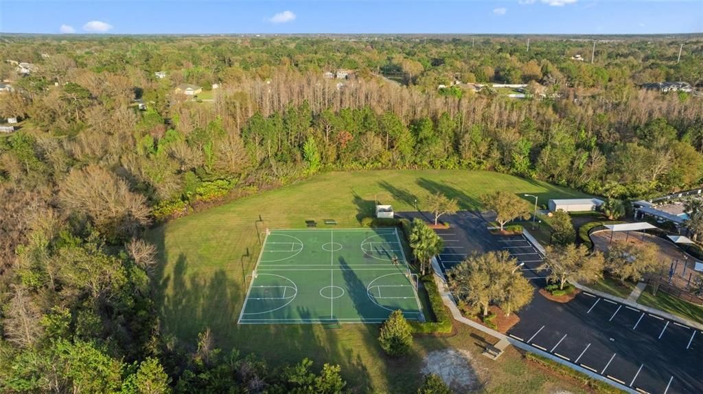 For Sale: $412,000 (4 beds, 2 baths, 1980 Square Feet)