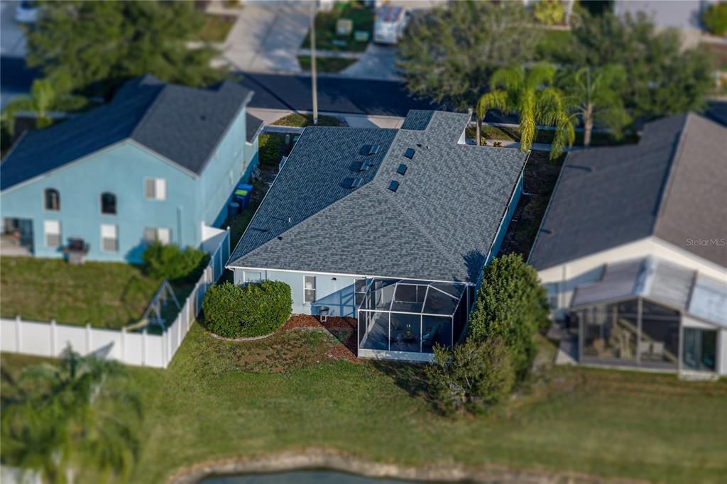 For Sale: $412,000 (4 beds, 2 baths, 1980 Square Feet)