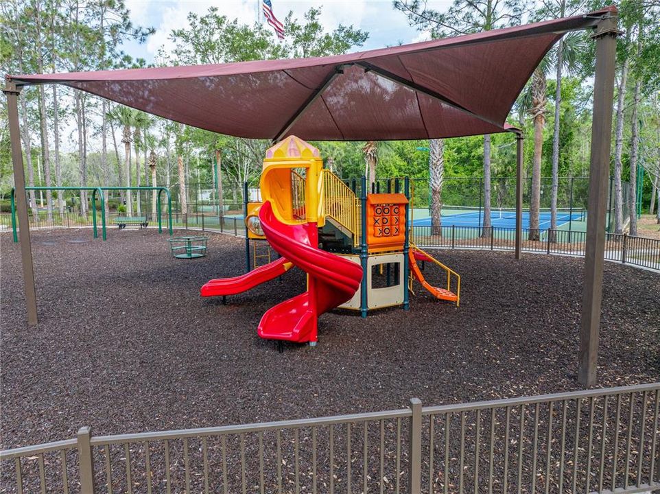 For Sale: $412,000 (4 beds, 2 baths, 1980 Square Feet)