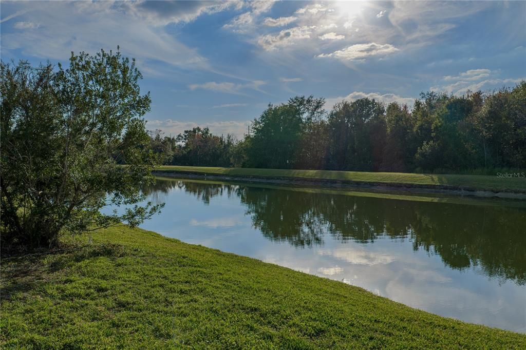 For Sale: $412,000 (4 beds, 2 baths, 1980 Square Feet)