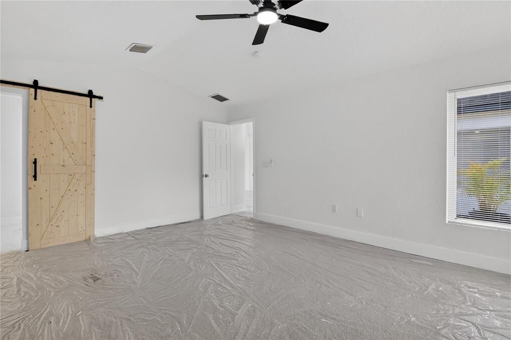 For Sale: $529,900 (5 beds, 3 baths, 2354 Square Feet)