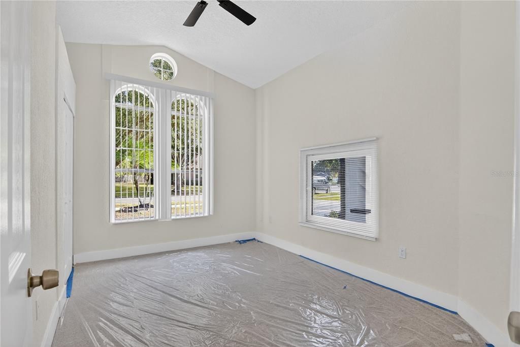 For Sale: $529,900 (5 beds, 3 baths, 2354 Square Feet)