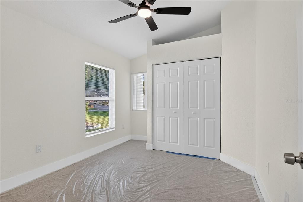 For Sale: $529,900 (5 beds, 3 baths, 2354 Square Feet)