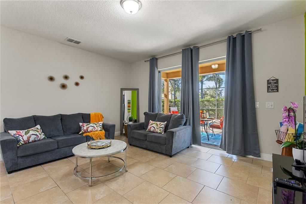 En Venta: $530,000 (5 camas, 4 baños, 2936 Pies cuadrados)