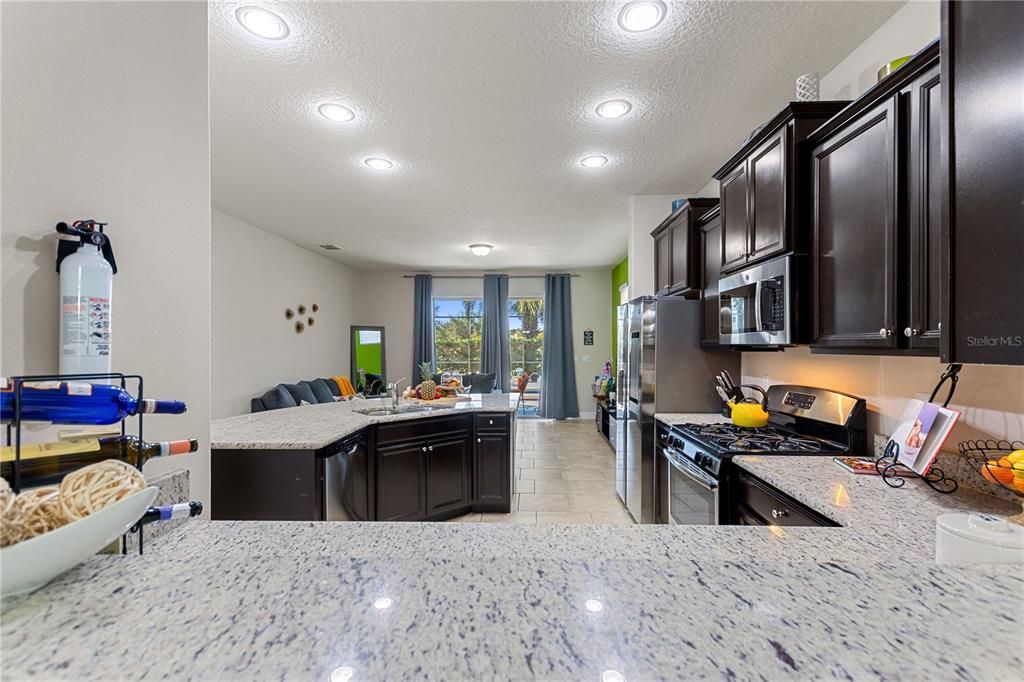 En Venta: $530,000 (5 camas, 4 baños, 2936 Pies cuadrados)