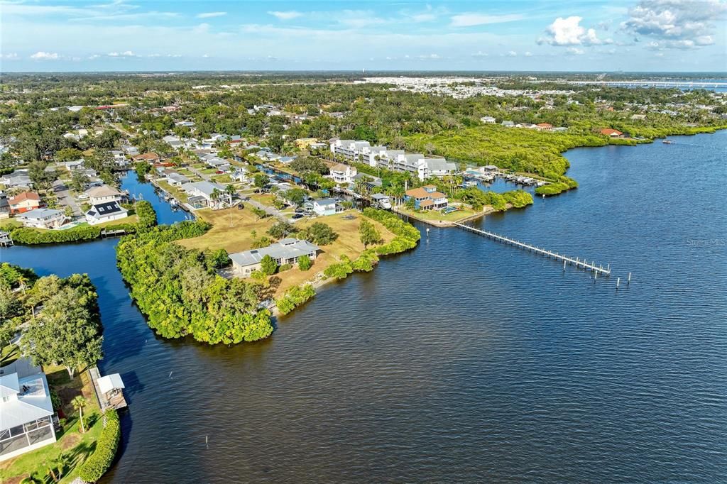 待售: $369,900 (2 贝兹, 1 浴室, 720 平方英尺)