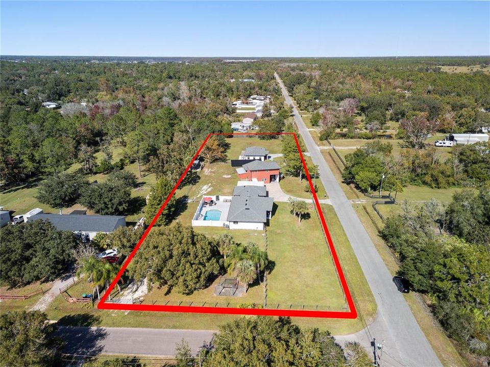 For Sale: $1,100,000 (6 beds, 0 baths, 4457 Square Feet)