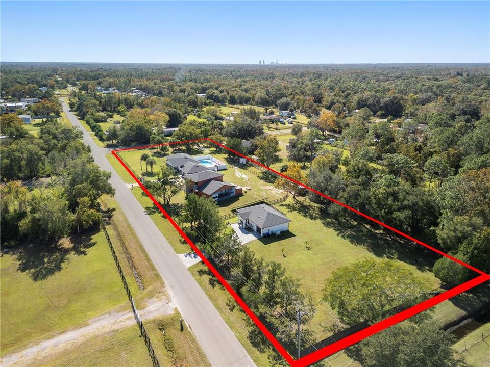 For Sale: $1,100,000 (6 beds, 0 baths, 4457 Square Feet)