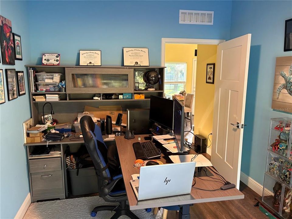 For Sale: $1,100,000 (6 beds, 0 baths, 4457 Square Feet)