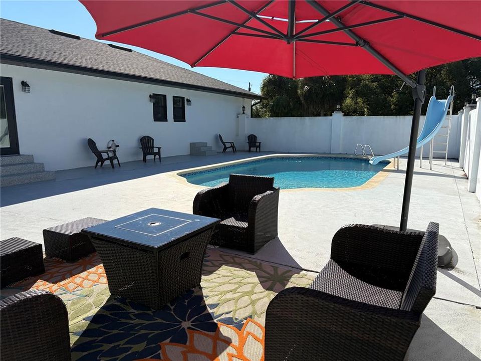 For Sale: $1,100,000 (6 beds, 0 baths, 4457 Square Feet)