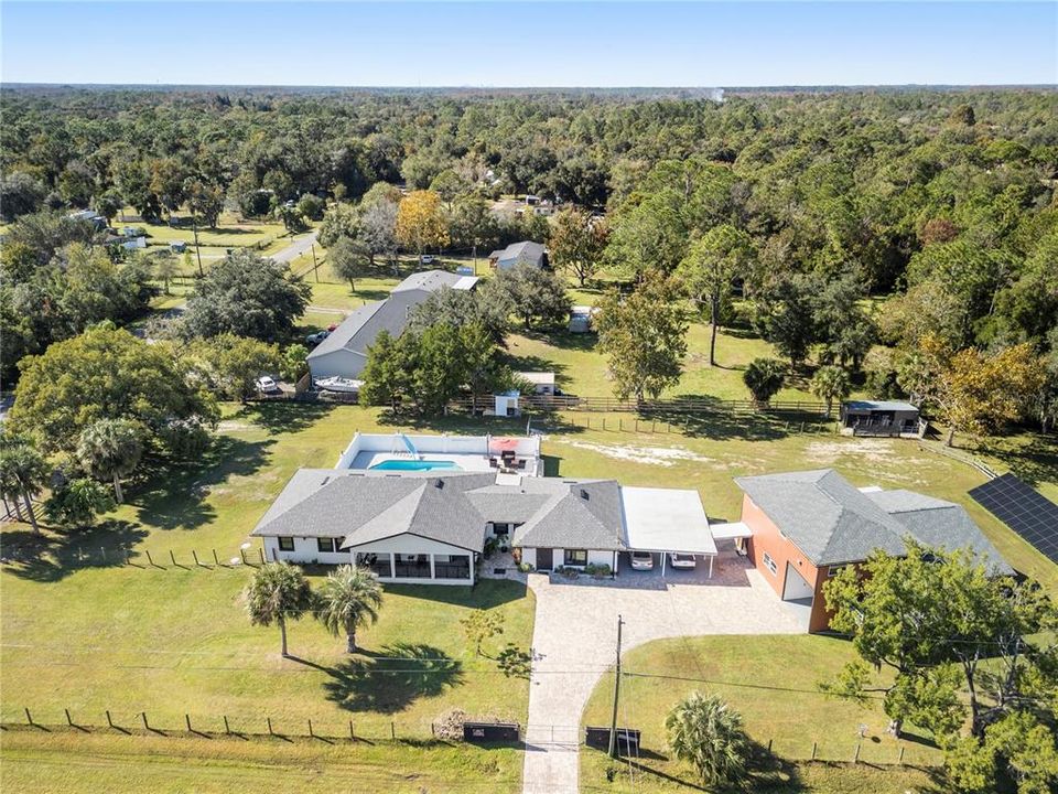 For Sale: $1,100,000 (6 beds, 0 baths, 4457 Square Feet)