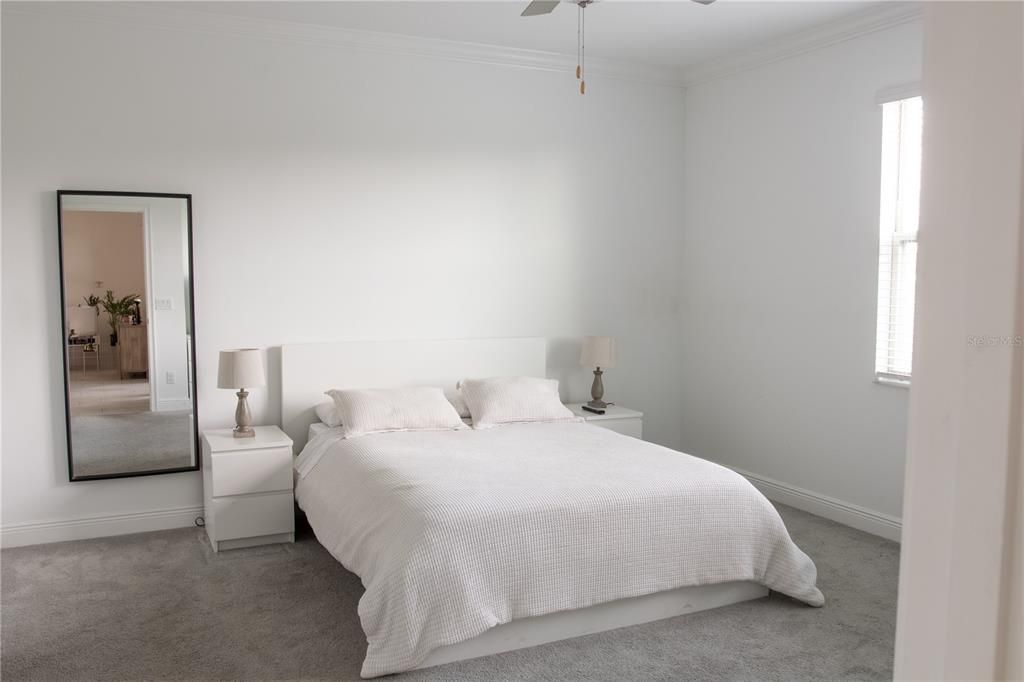 For Rent: $2,550 (3 beds, 2 baths, 1968 Square Feet)