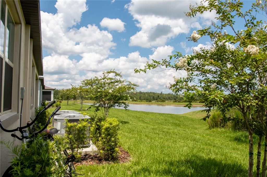 For Rent: $2,550 (3 beds, 2 baths, 1968 Square Feet)