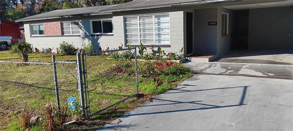 For Sale: $259,000 (4 beds, 2 baths, 1652 Square Feet)