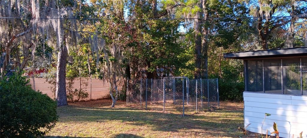 For Sale: $259,000 (4 beds, 2 baths, 1652 Square Feet)