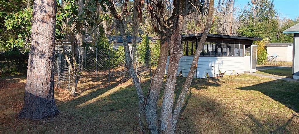 For Sale: $259,000 (4 beds, 2 baths, 1652 Square Feet)