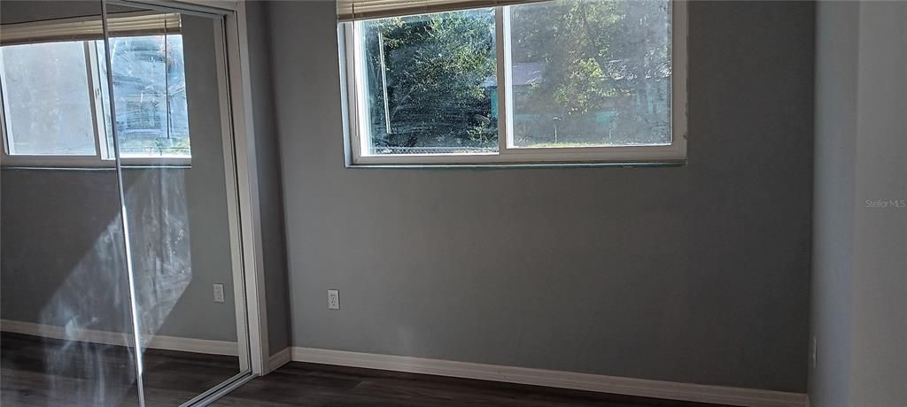 For Sale: $259,000 (4 beds, 2 baths, 1652 Square Feet)