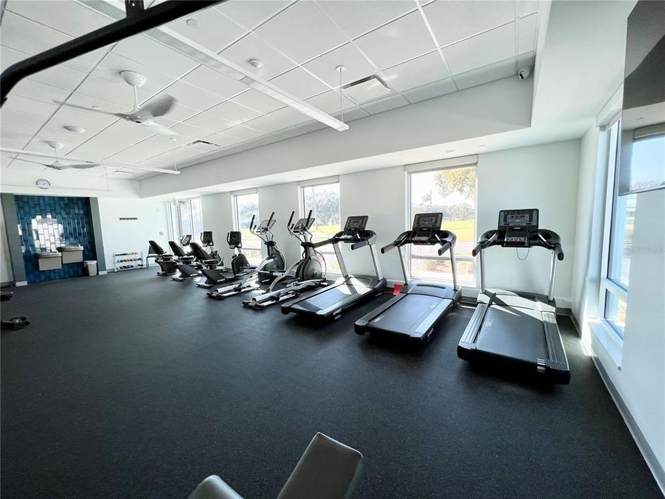 Active With Contract: $79,500 (2 beds, 1 baths, 750 Square Feet)