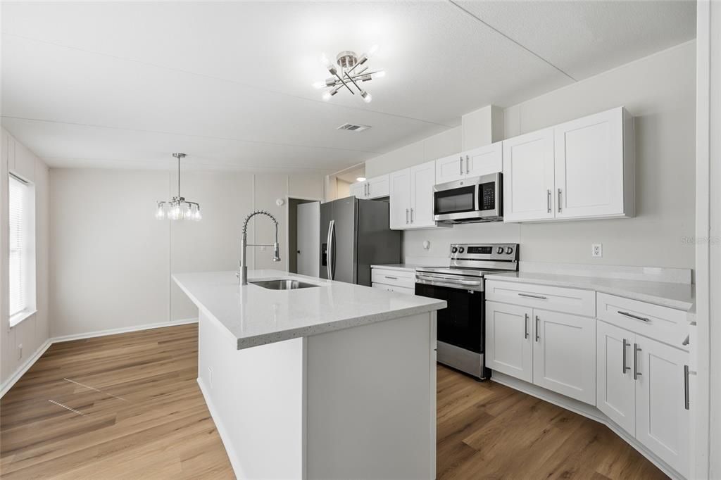 待售: $225,000 (3 贝兹, 2 浴室, 1512 平方英尺)