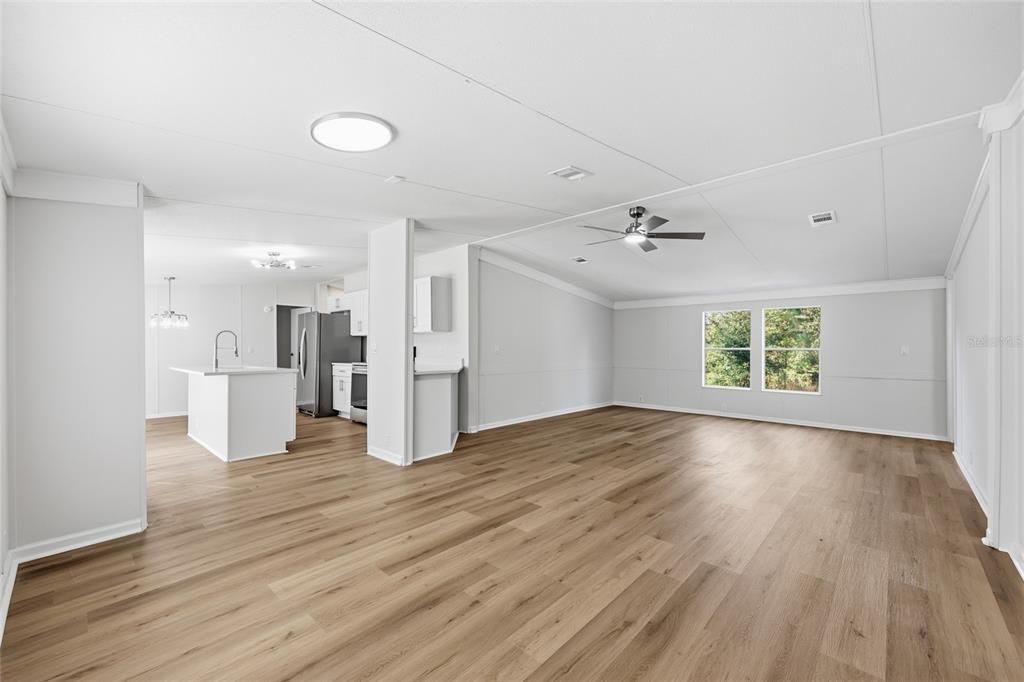 待售: $225,000 (3 贝兹, 2 浴室, 1512 平方英尺)