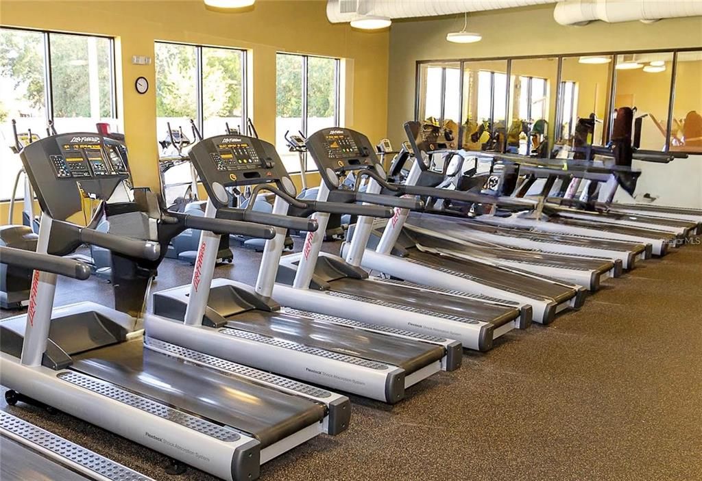 En Venta: $38,900 (0.36 acres)