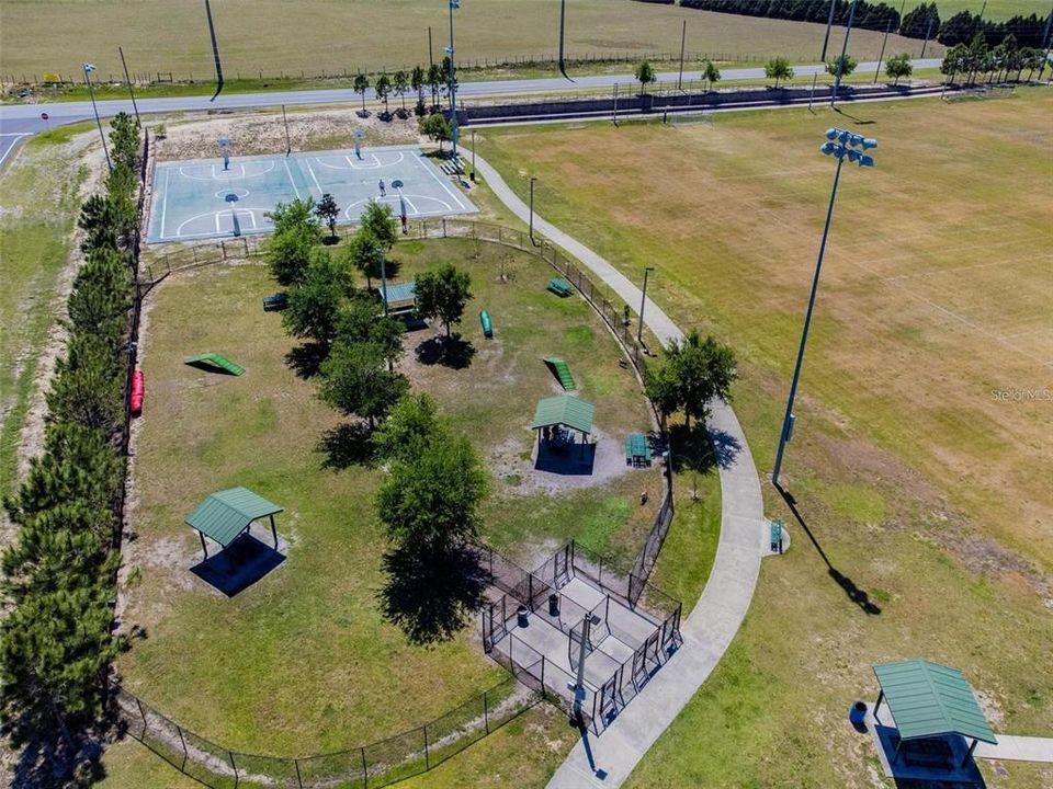 En Venta: $38,900 (0.36 acres)