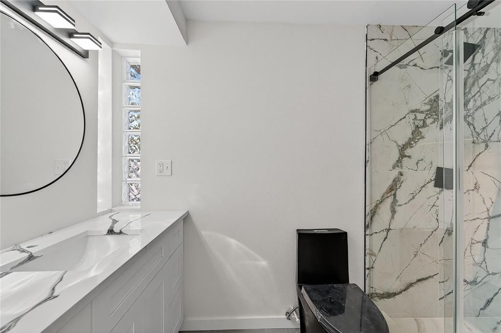 待售: $335,000 (3 贝兹, 2 浴室, 1256 平方英尺)