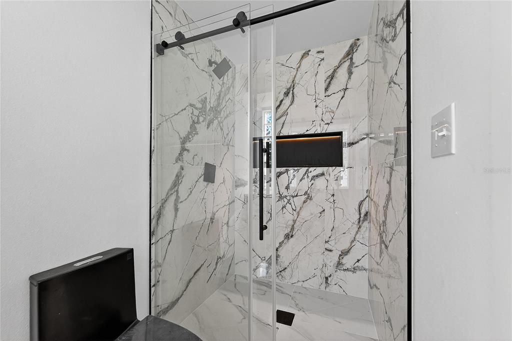 待售: $335,000 (3 贝兹, 2 浴室, 1256 平方英尺)