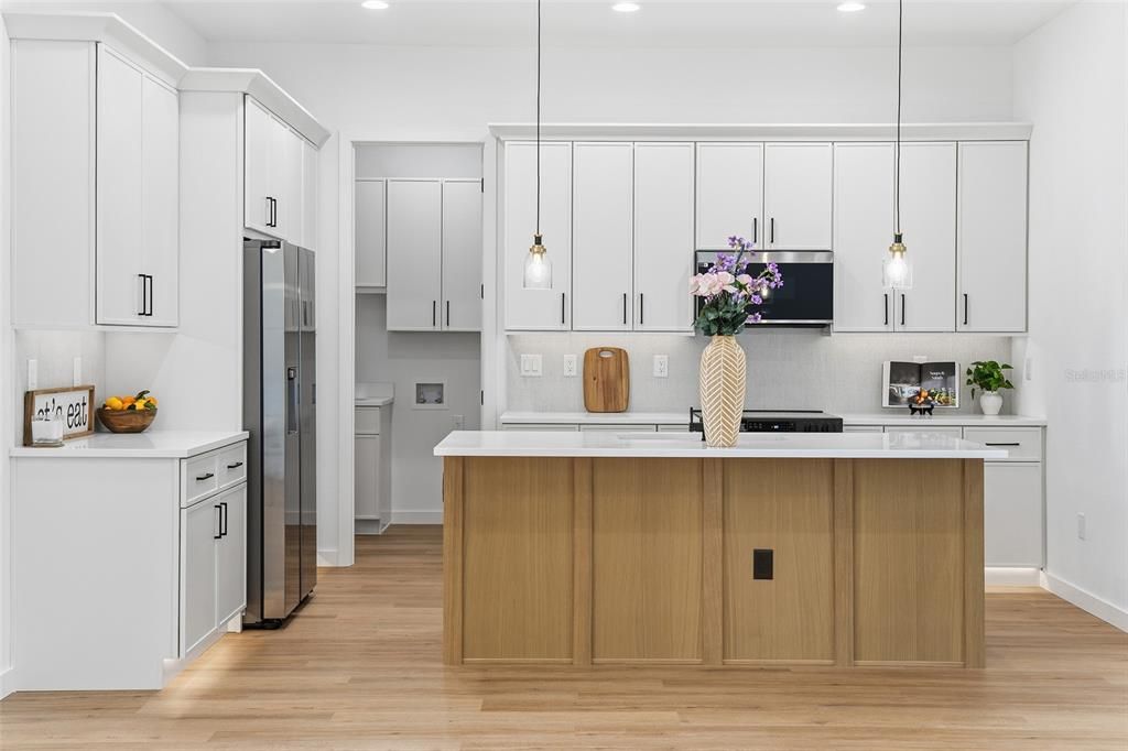 待售: $409,000 (3 贝兹, 2 浴室, 1592 平方英尺)