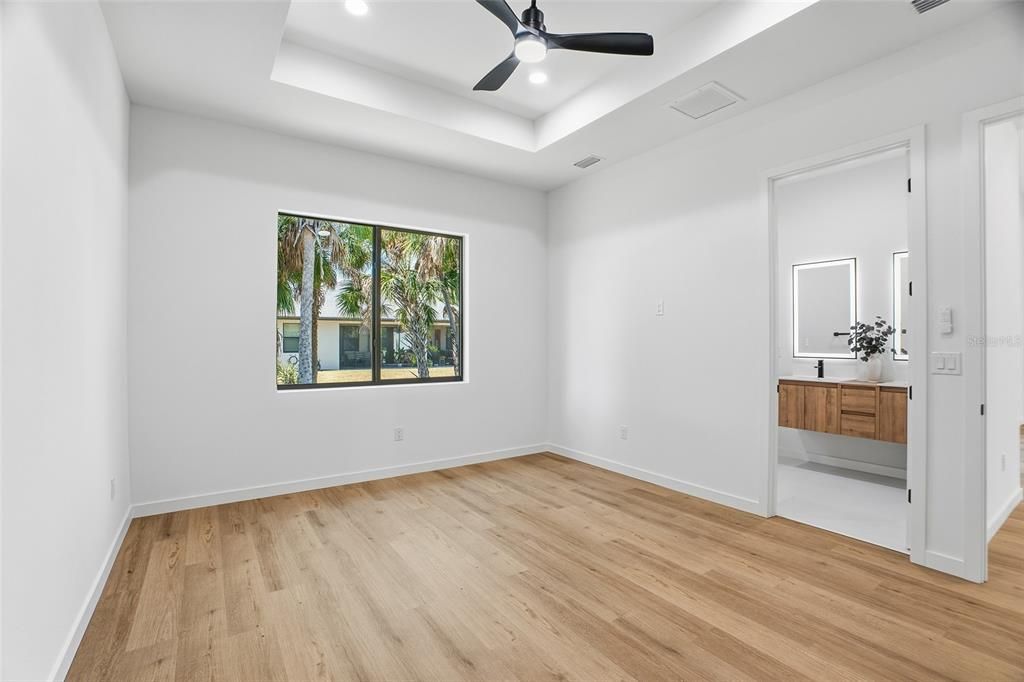 待售: $409,000 (3 贝兹, 2 浴室, 1592 平方英尺)