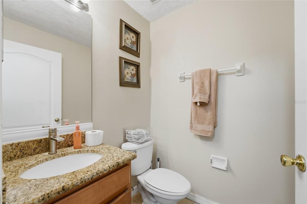 На продажу: $425,000 (4 спален, 2 ванн, 2868 Квадратных фут)