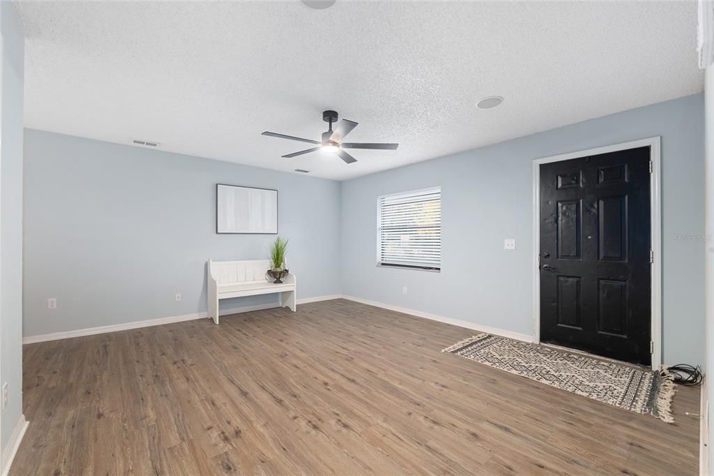 En Venta: $219,900 (3 camas, 1 baños, 1204 Pies cuadrados)