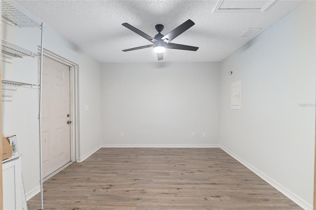 En Venta: $219,900 (3 camas, 1 baños, 1204 Pies cuadrados)