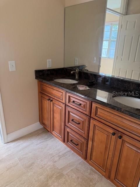 Active With Contract: $2,800 (3 beds, 2 baths, 2776 Square Feet)