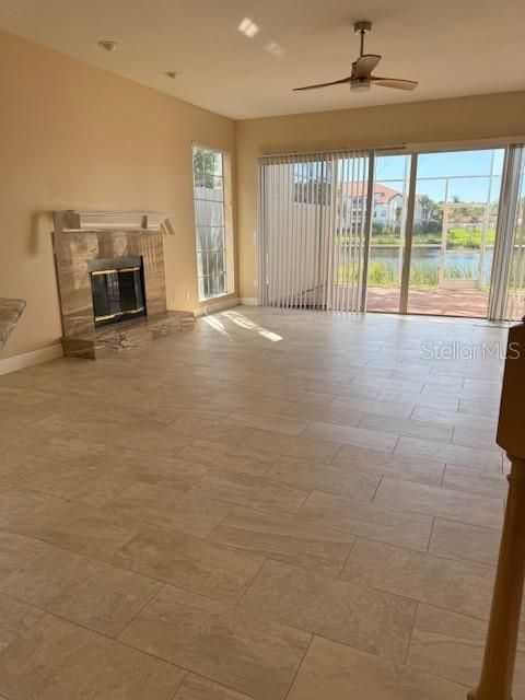 Active With Contract: $2,800 (3 beds, 2 baths, 2776 Square Feet)