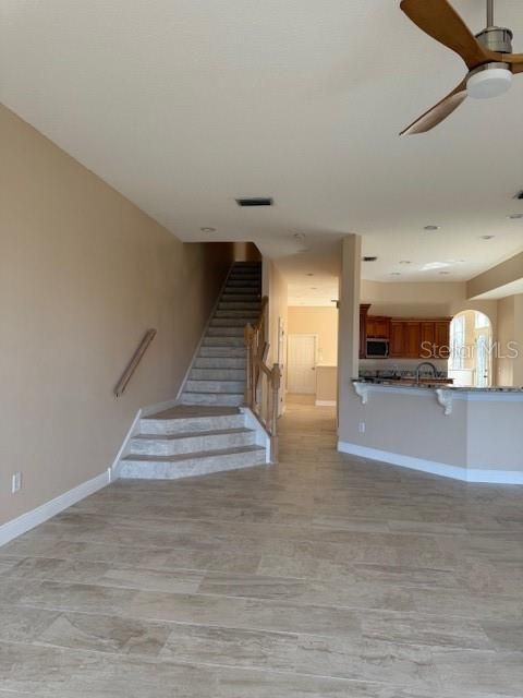 Active With Contract: $2,800 (3 beds, 2 baths, 2776 Square Feet)