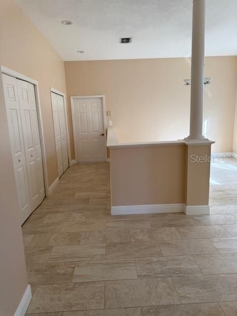 Active With Contract: $2,800 (3 beds, 2 baths, 2776 Square Feet)