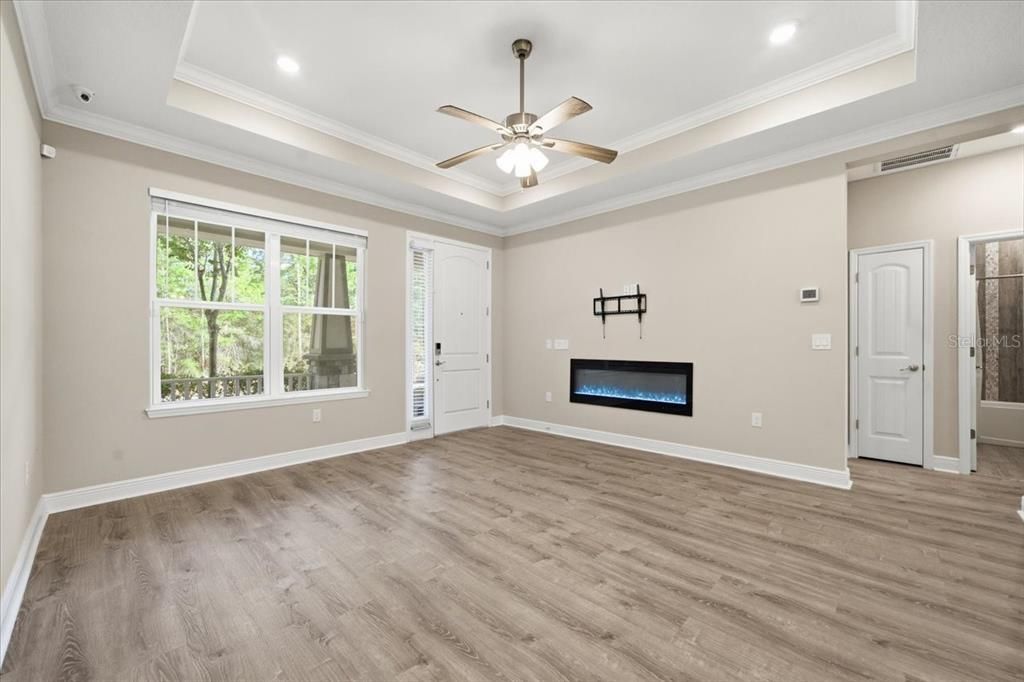 En Venta: $299,900 (3 camas, 2 baños, 1535 Pies cuadrados)