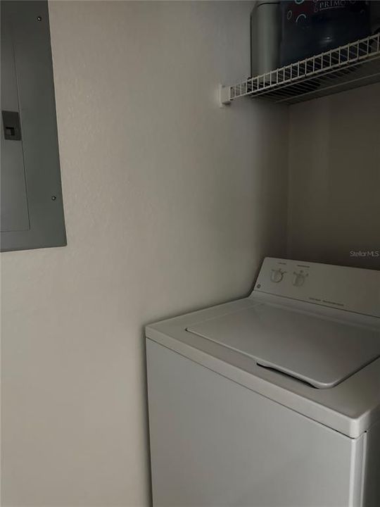 For Rent: $1,950 (3 beds, 2 baths, 1232 Square Feet)