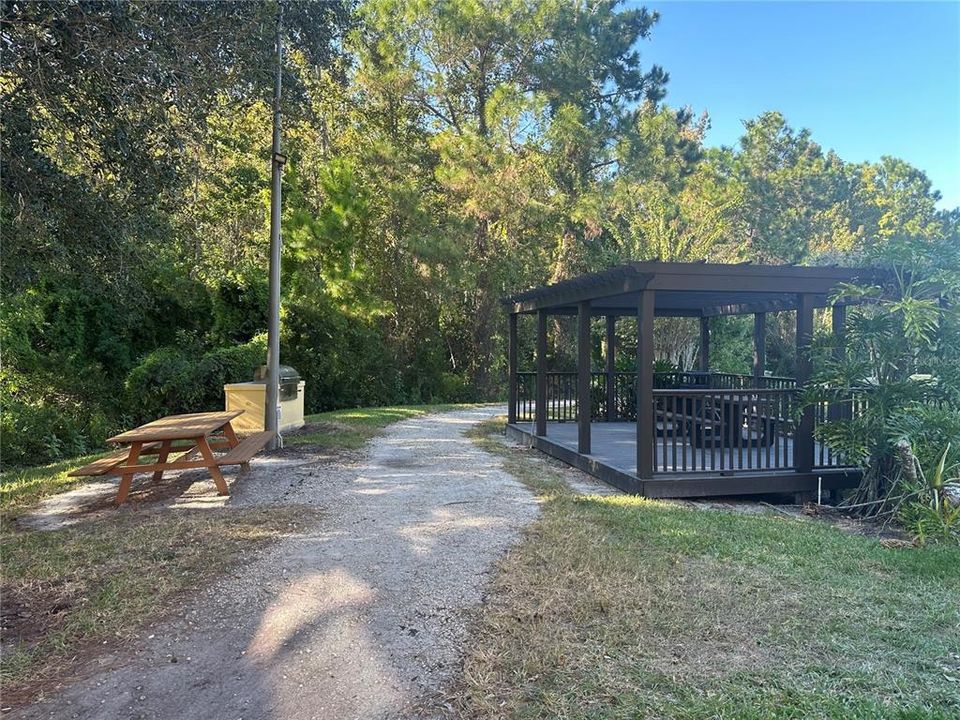 For Rent: $1,950 (3 beds, 2 baths, 1232 Square Feet)