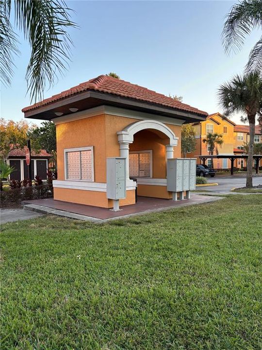 For Rent: $1,950 (3 beds, 2 baths, 1232 Square Feet)