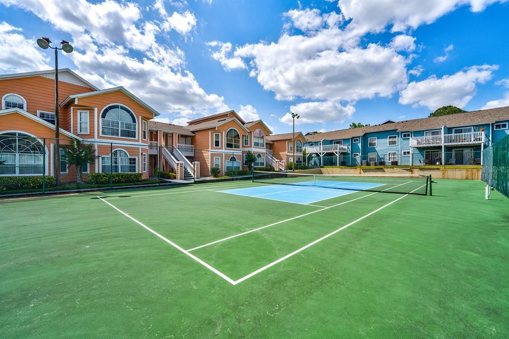 待售: $214,000 (3 贝兹, 2 浴室, 1357 平方英尺)