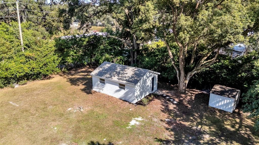 Под контрактом: $229,900 (3 спален, 2 ванн, 1596 Квадратных фут)